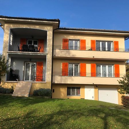 홀르 Au Bonheur Des Iris B&B 외부 사진