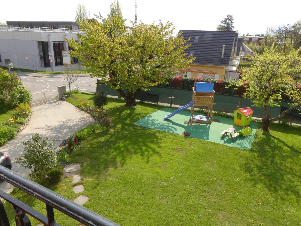 홀르 Au Bonheur Des Iris B&B 외부 사진